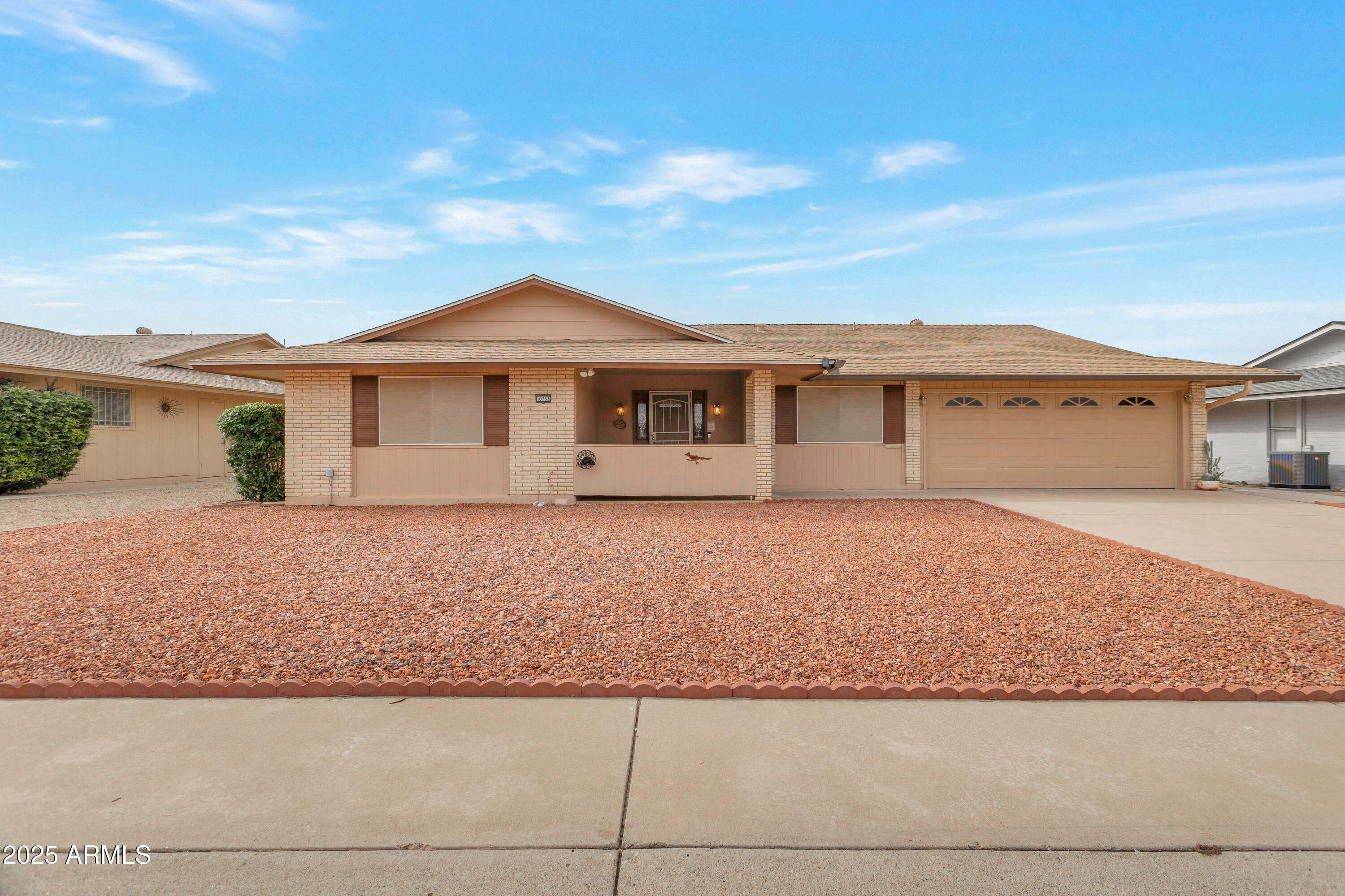 Property Photo: 10733 W Saratoga Circle AZ 85351