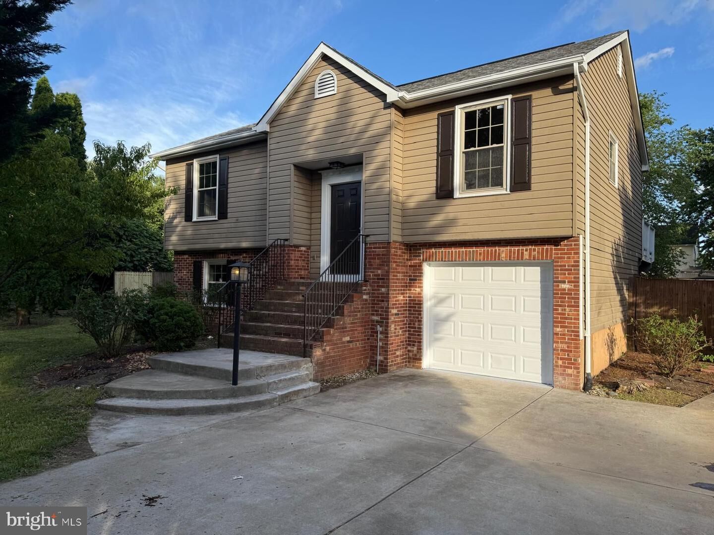 Property Photo: 5314 Greentree Drive VA 22407
