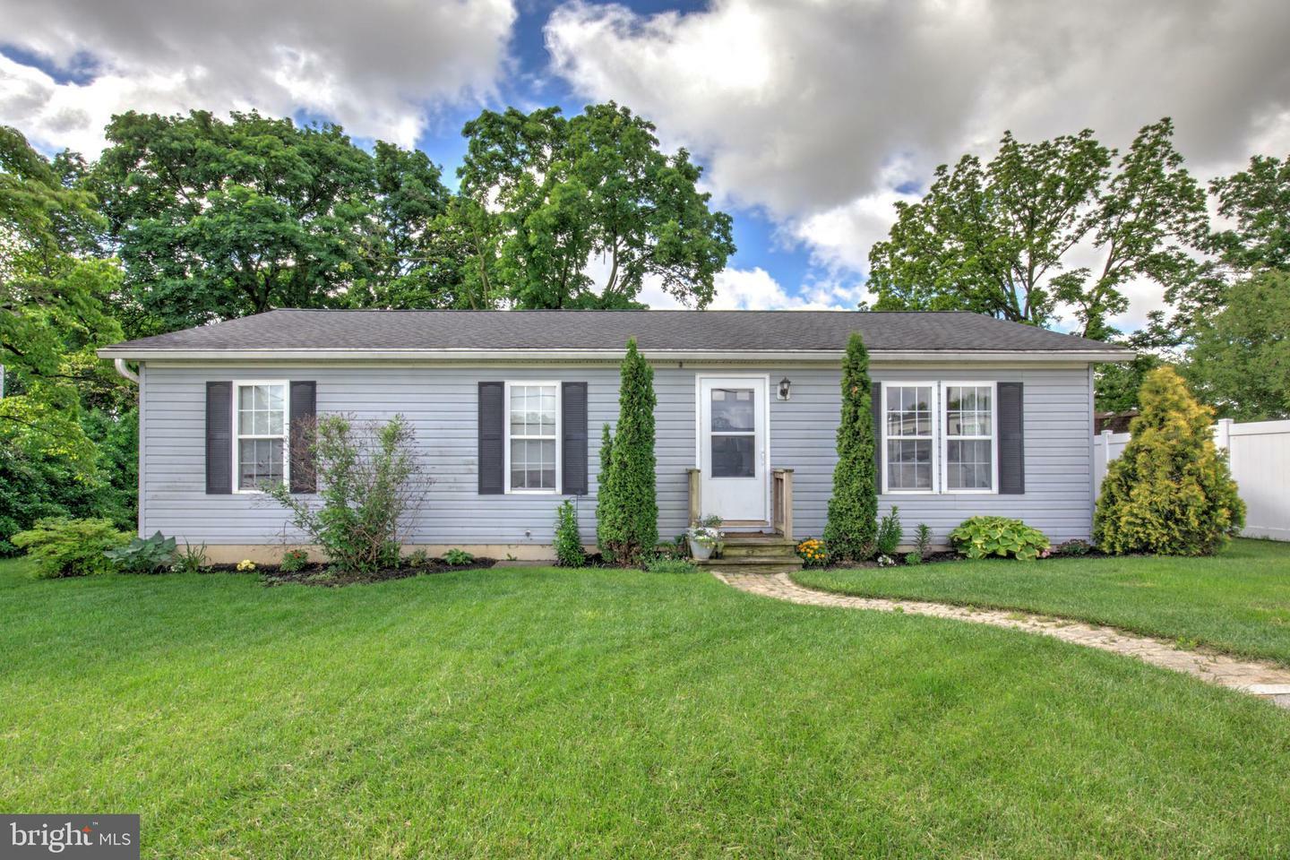 Property Photo: 3190 Irishtown Road PA 17529