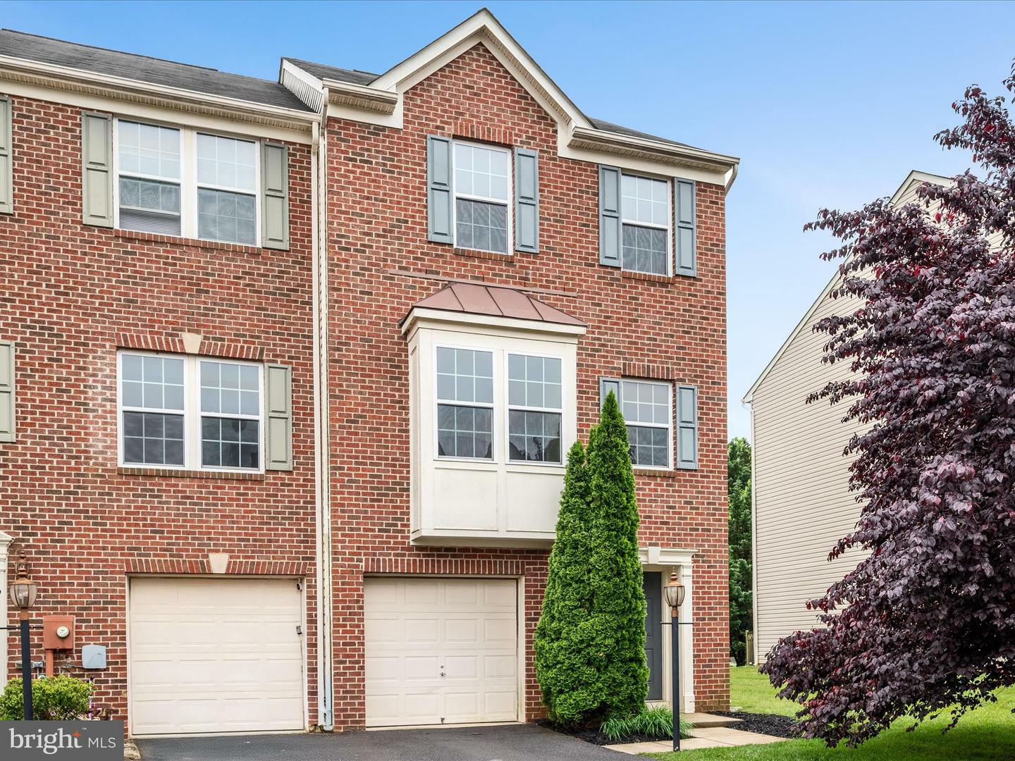 Property Photo: 73 Don Quixote Drive WV 25414