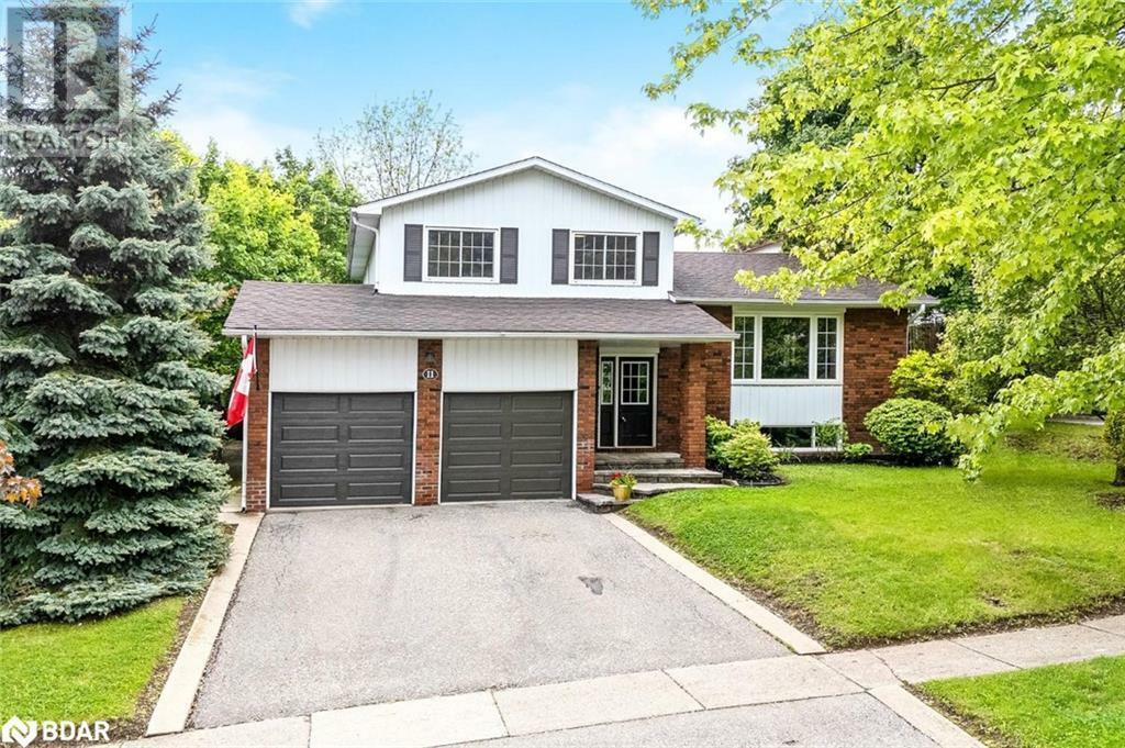 Property Photo:  11 Hillside Drive  ON L7G 4W2 
