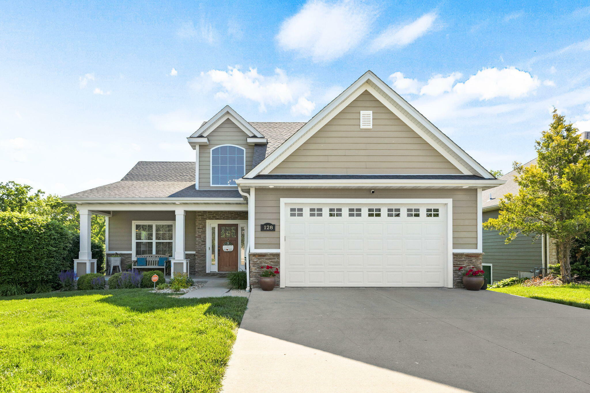 128 Cedar Falls Ct  Columbia MO 65203 photo