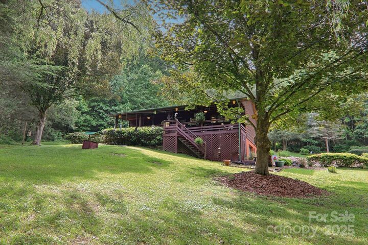 Property Photo:  457 Shady Ridge Road  NC 28785 