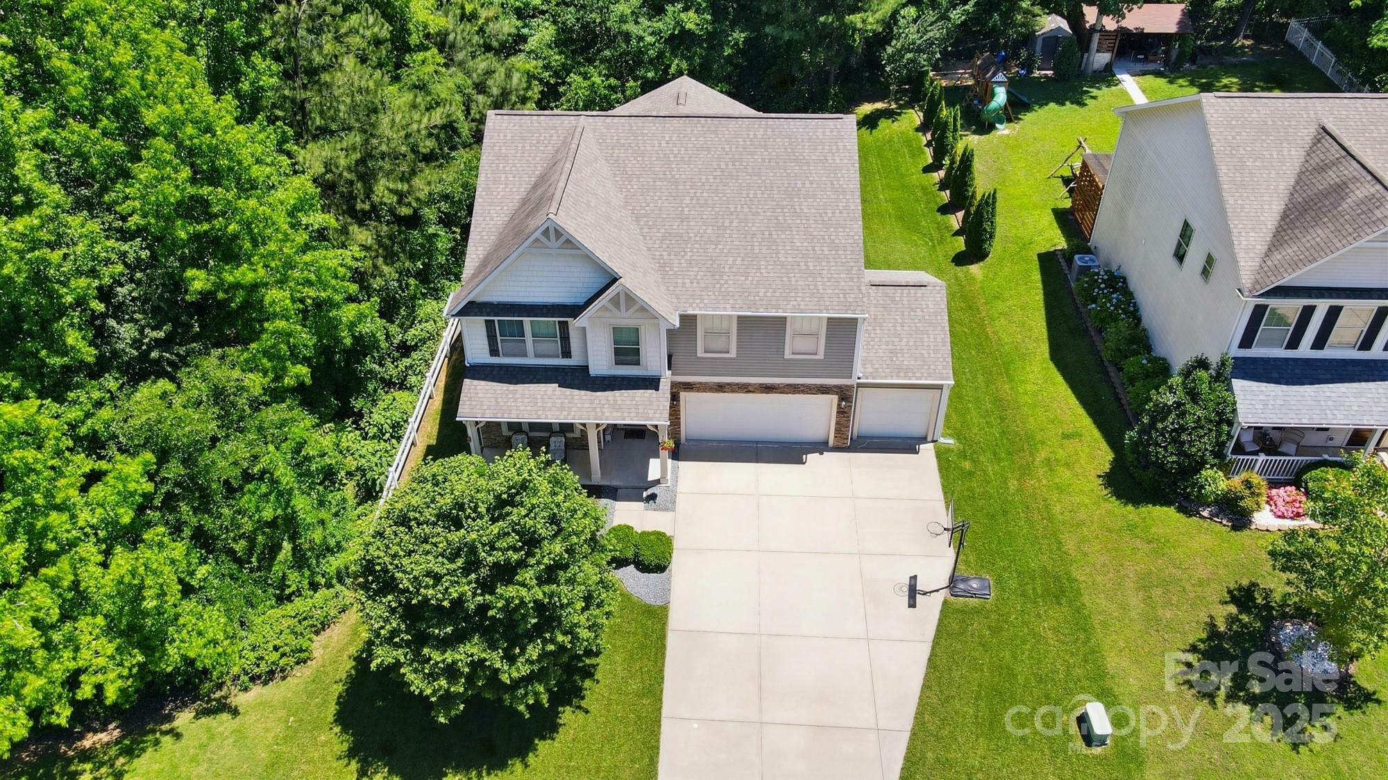 Property Photo: 3106 Crosswind Drive SC 29707