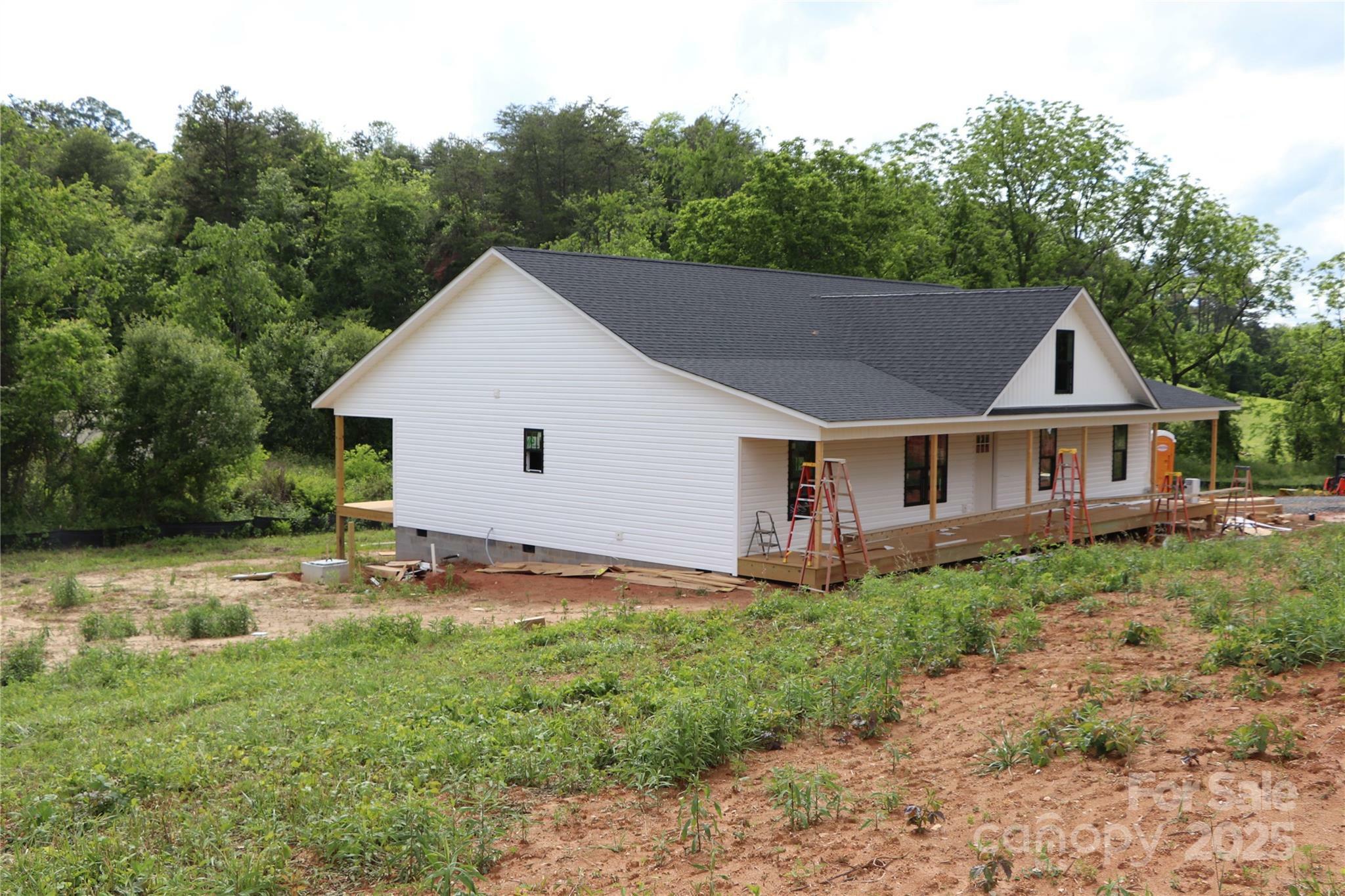 Property Photo: 632 Morlin Acres Drive NC 28753