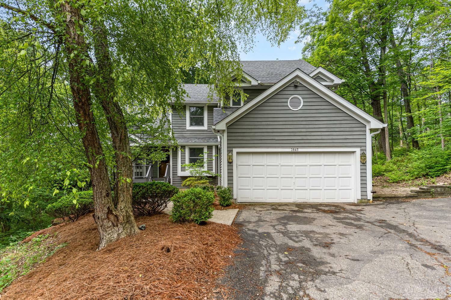 Property Photo: 3845 Chimney Hill Drive OH 45241