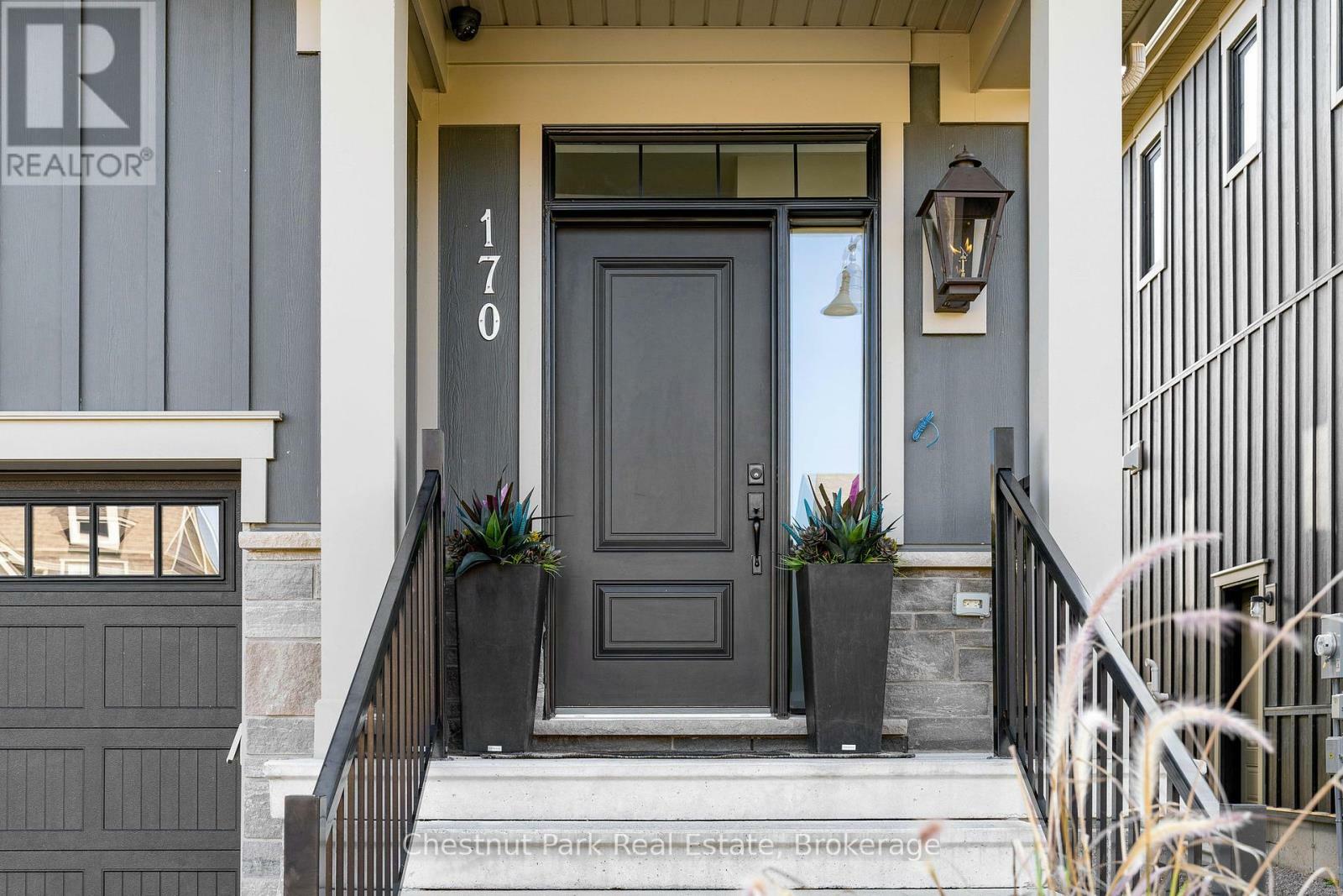 Property Photo:  170 Yellow Birch Crescent  ON L9Y 0Z3 