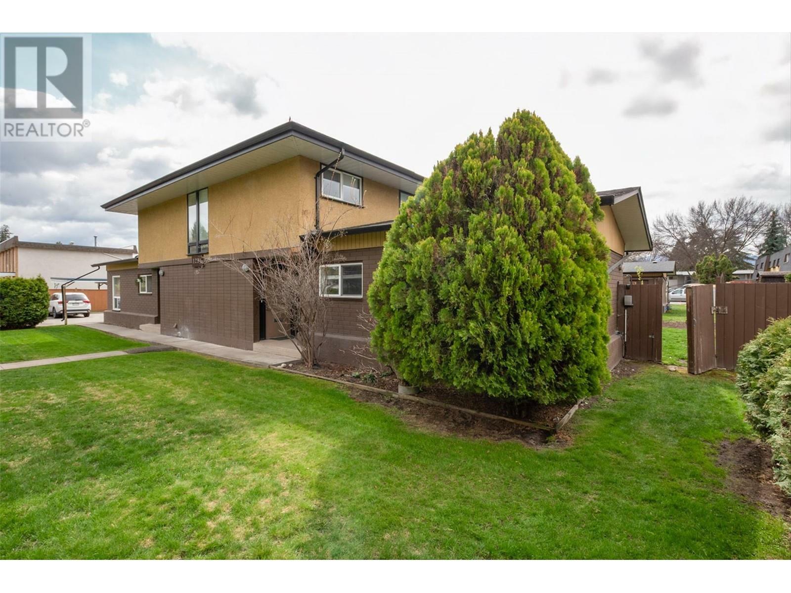 Property Photo:  1291 Bernard Avenue 1  BC V1Y 6R3 