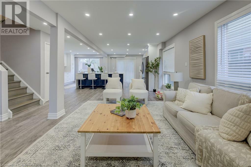 3210 Anderson Crescent  Mississauga ON L5N 2Y5 photo