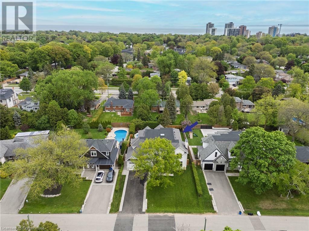 Property Photo: 331 Sandlewood Road ON L6L 3R9