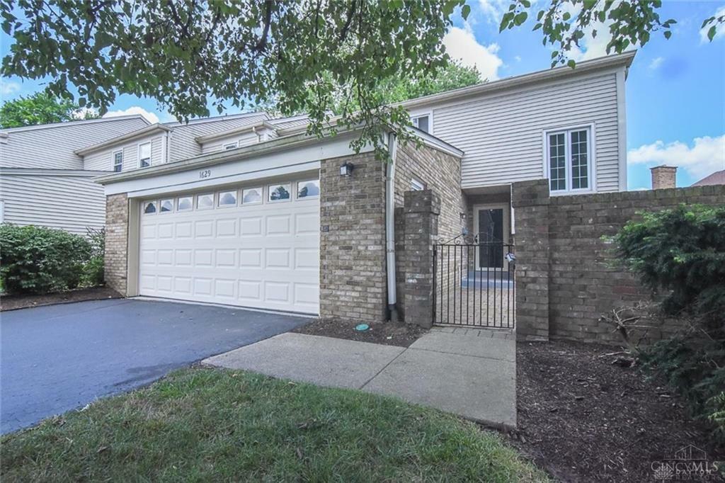 1629 Cohasset Drive  Anderson Twp OH 45255 photo