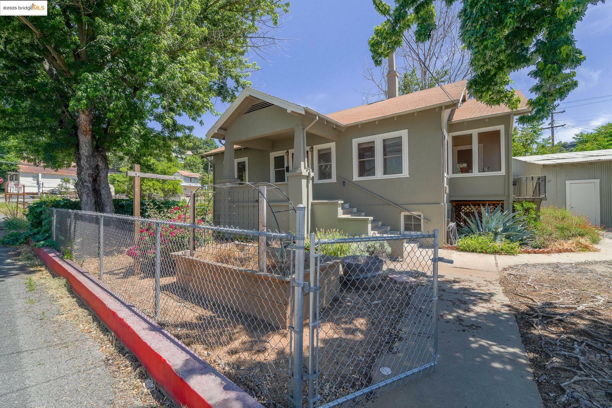 Property Photo: 103 S Shepherd CA 95370