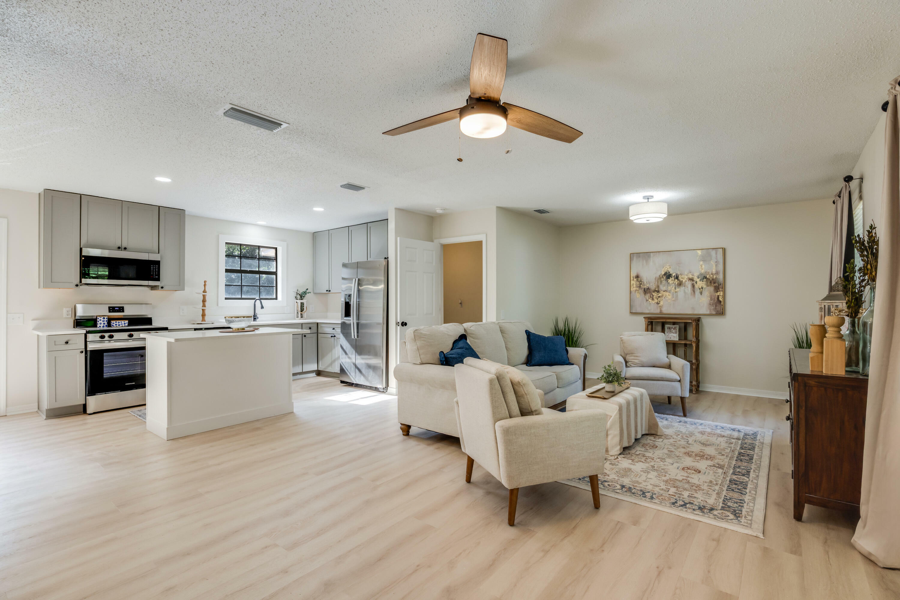 Property Photo:  5523 Aurora Drive  FL 32539 