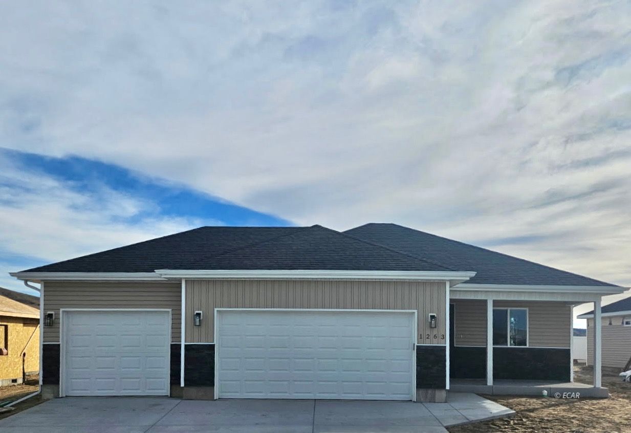 Property Photo:  1263 Primrose Lane  NV 89801 