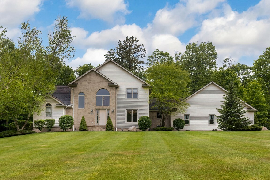 10170 Tiger Lily Lane  Waterford PA 16441 photo