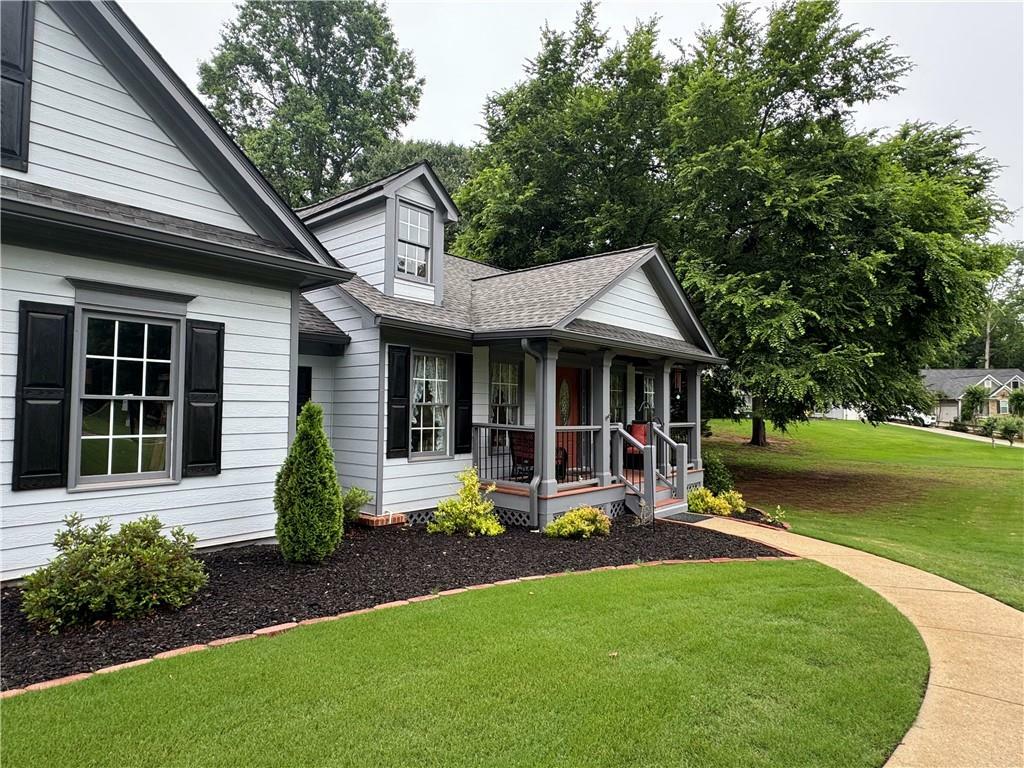 Property Photo: 714 Arden Drive GA 30680
