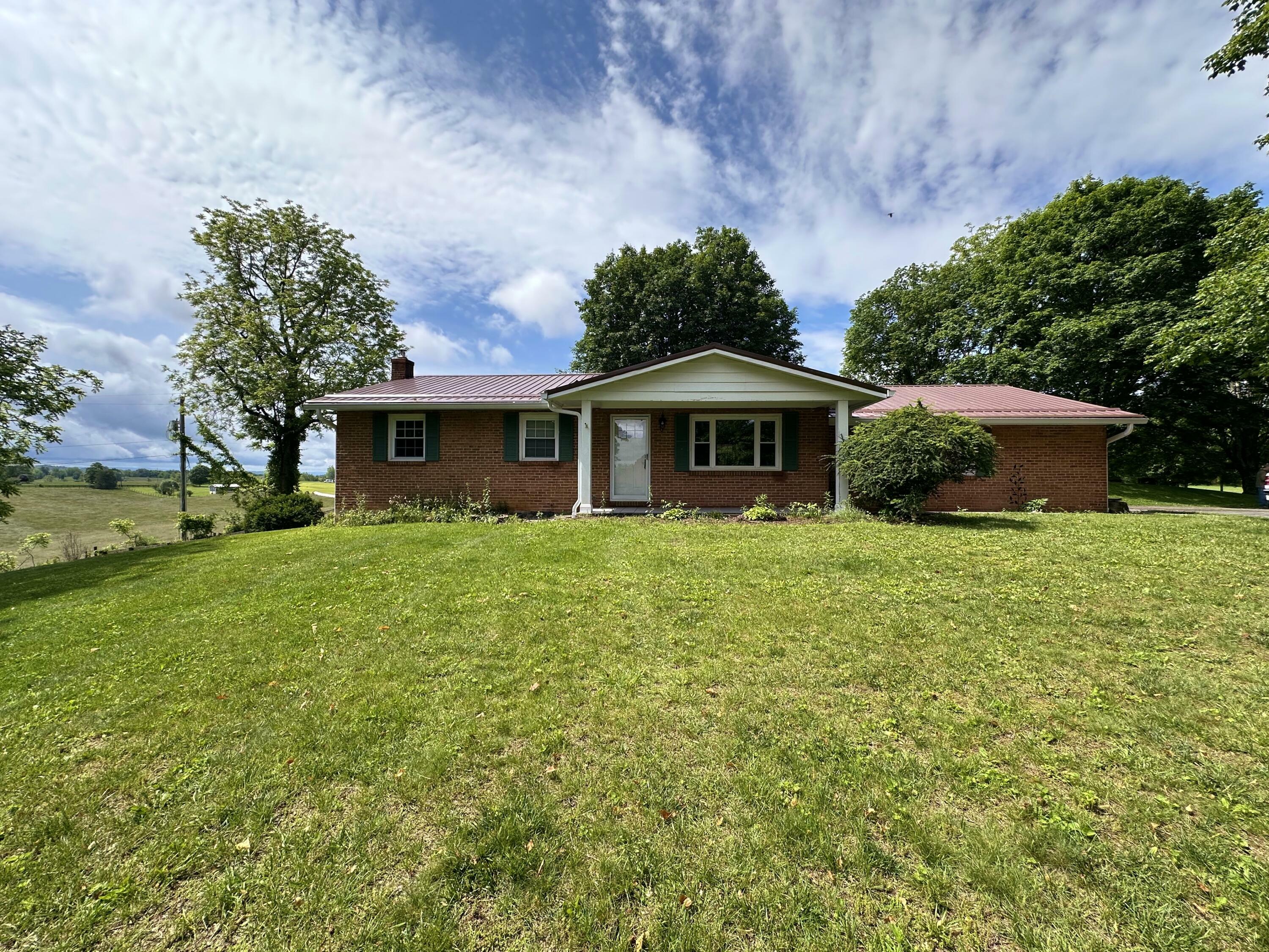2222 Davis Stuart Rd  Lewisburg WV 24901 photo