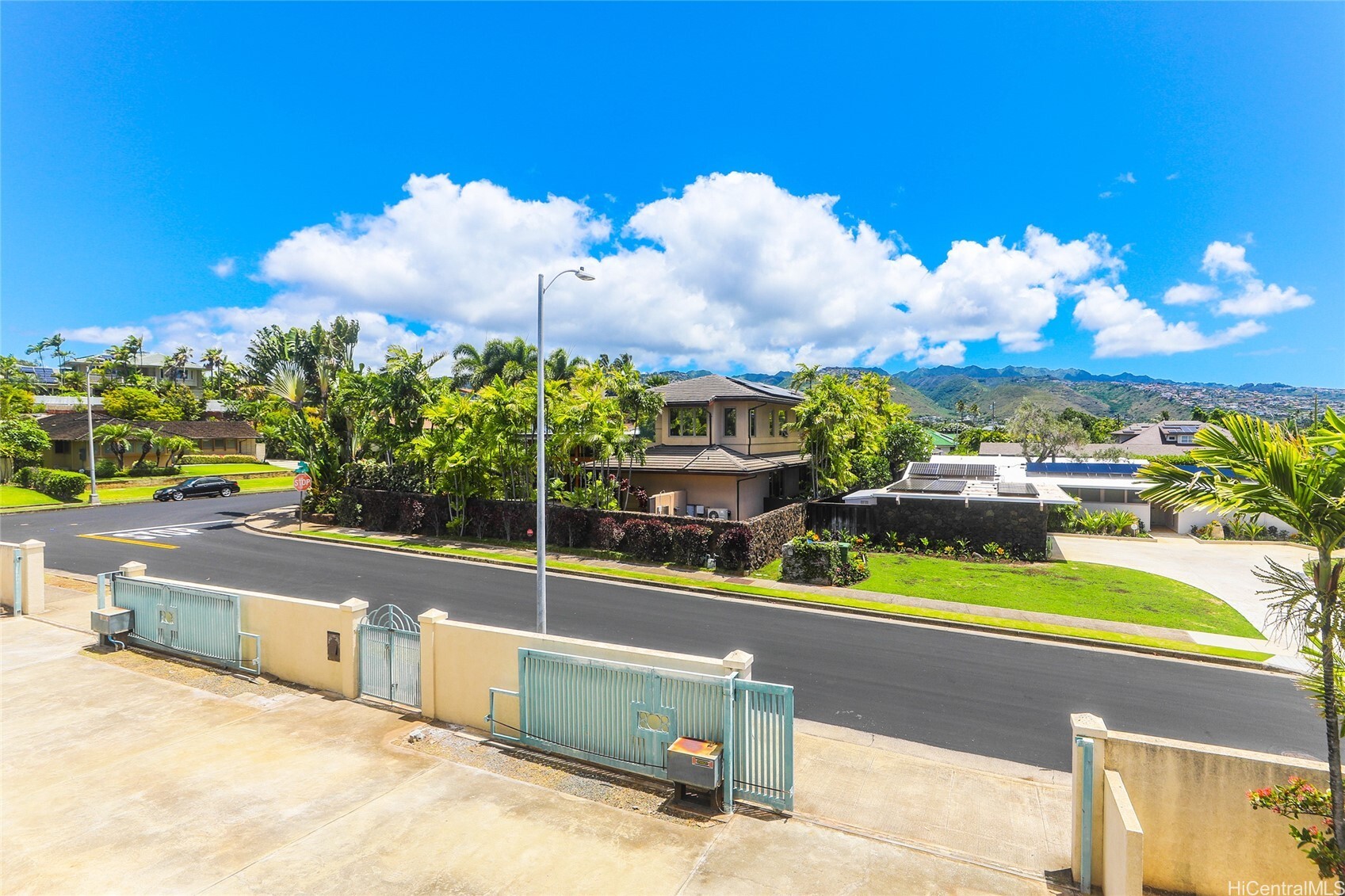 Property Photo:  736 Ulili Street  HI 96816 