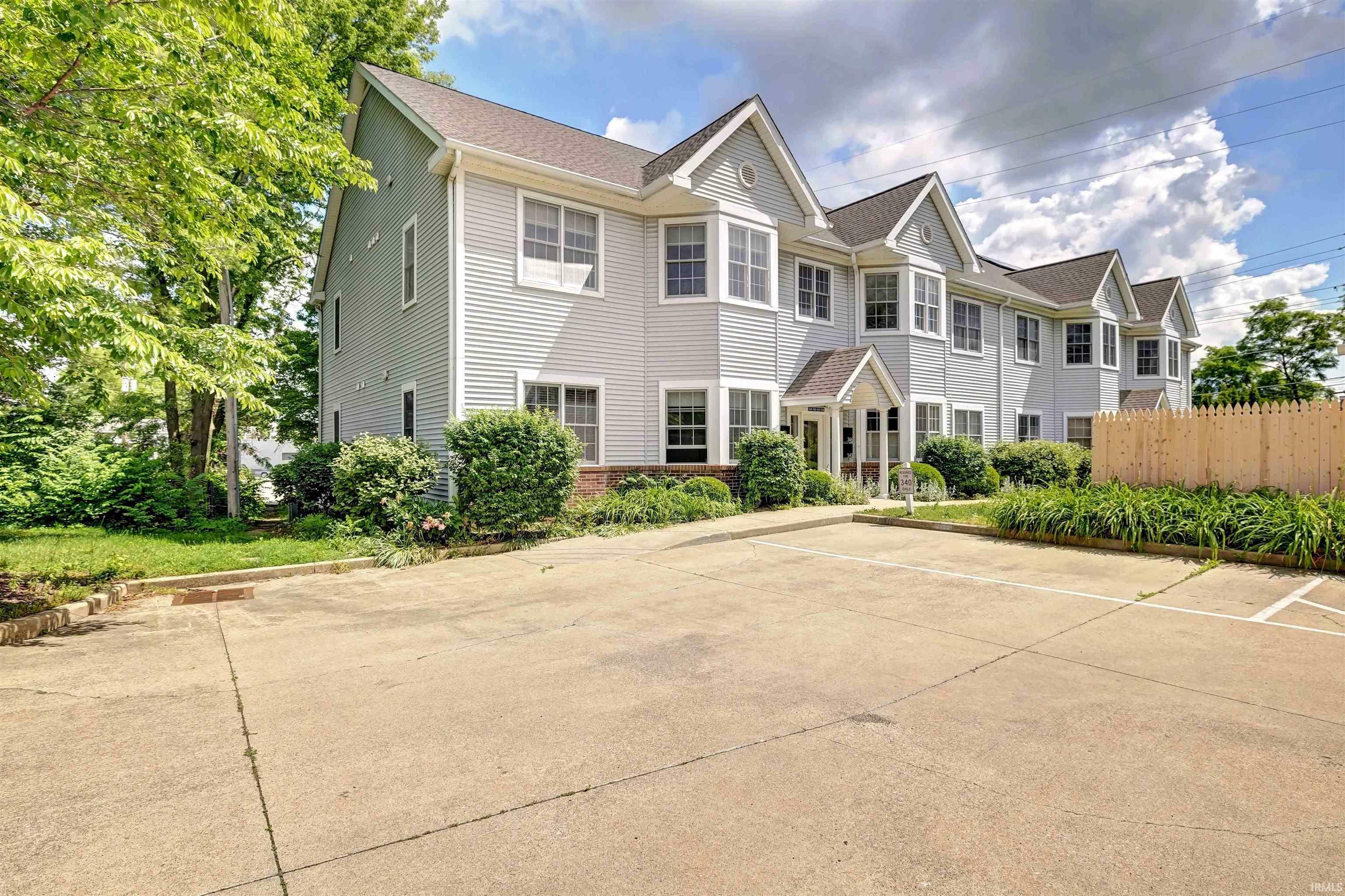 346 S Morton Street  Bloomington IN 47403 photo