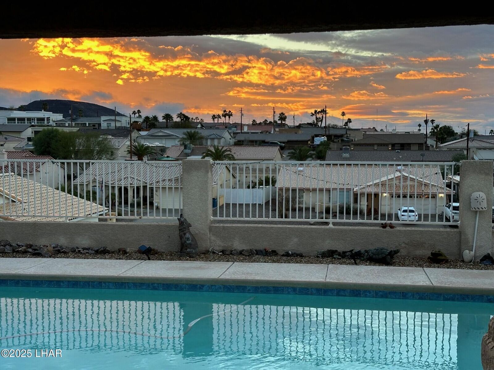 Property Photo: 3808 Whaler Dr AZ 86406