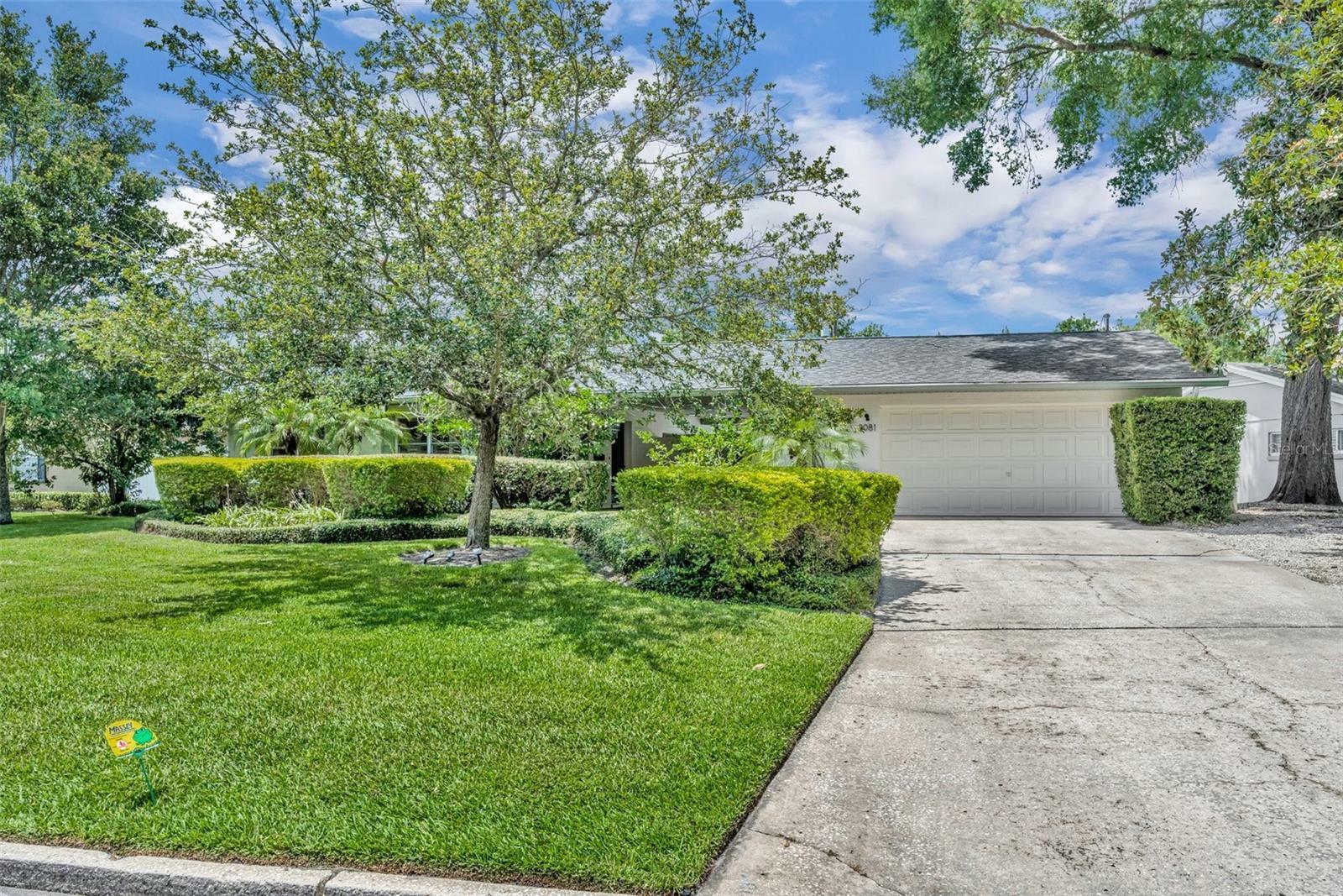 Property Photo: 2081 Mohican Trail FL 32751