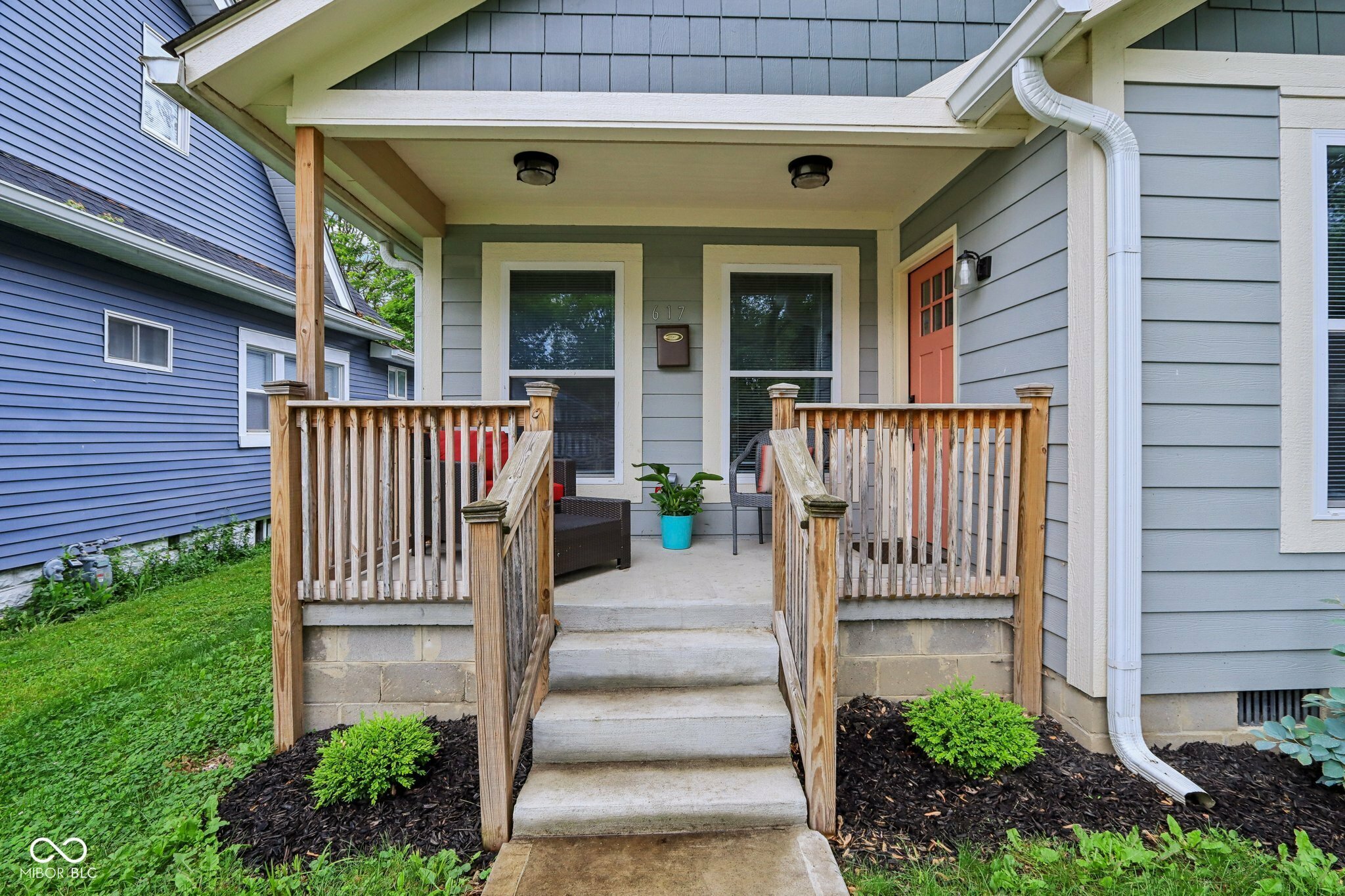 Property Photo: 617 N Dearborn Street IN 46201