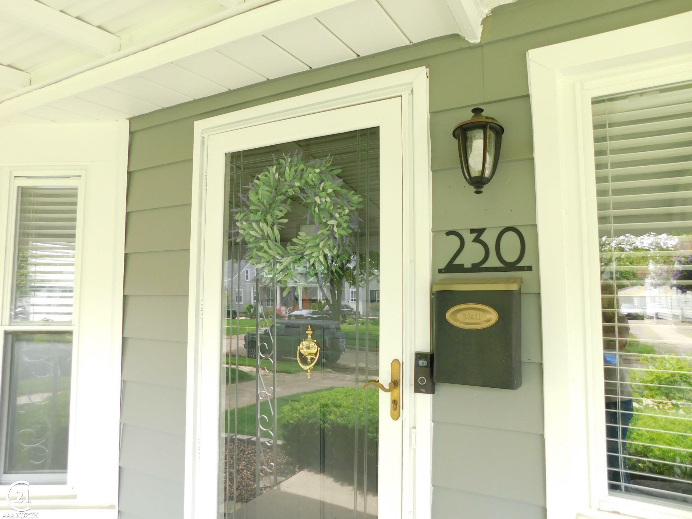Property Photo:  230 S Minerva Avenue  MI 48067 