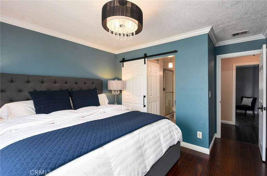 Property Photo: 2229 N Broadway J CA 92706
