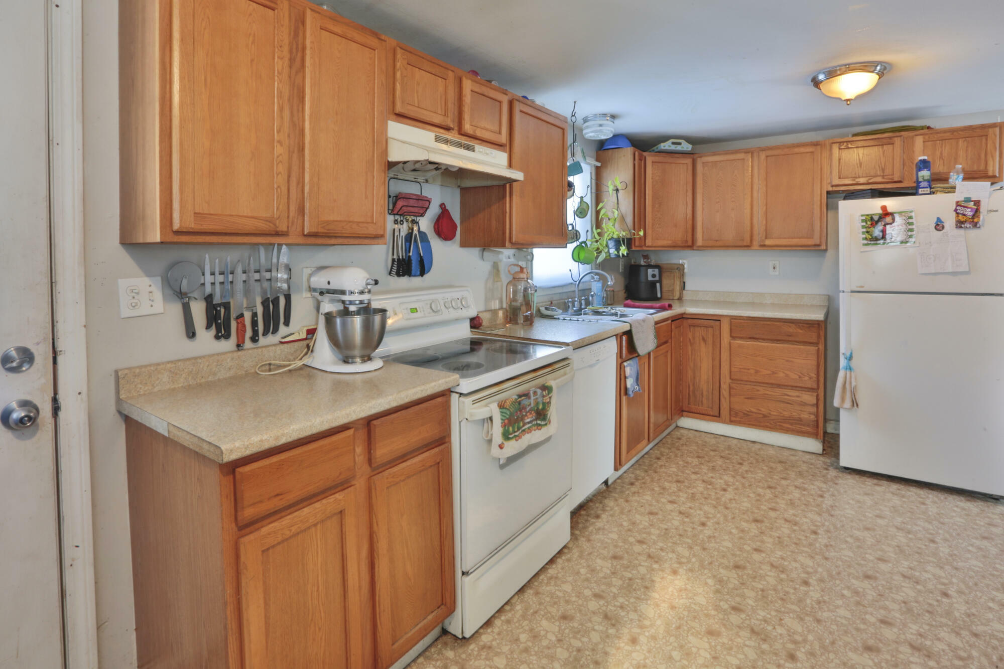 Property Photo: 162 Waldo Avenue ME 04915