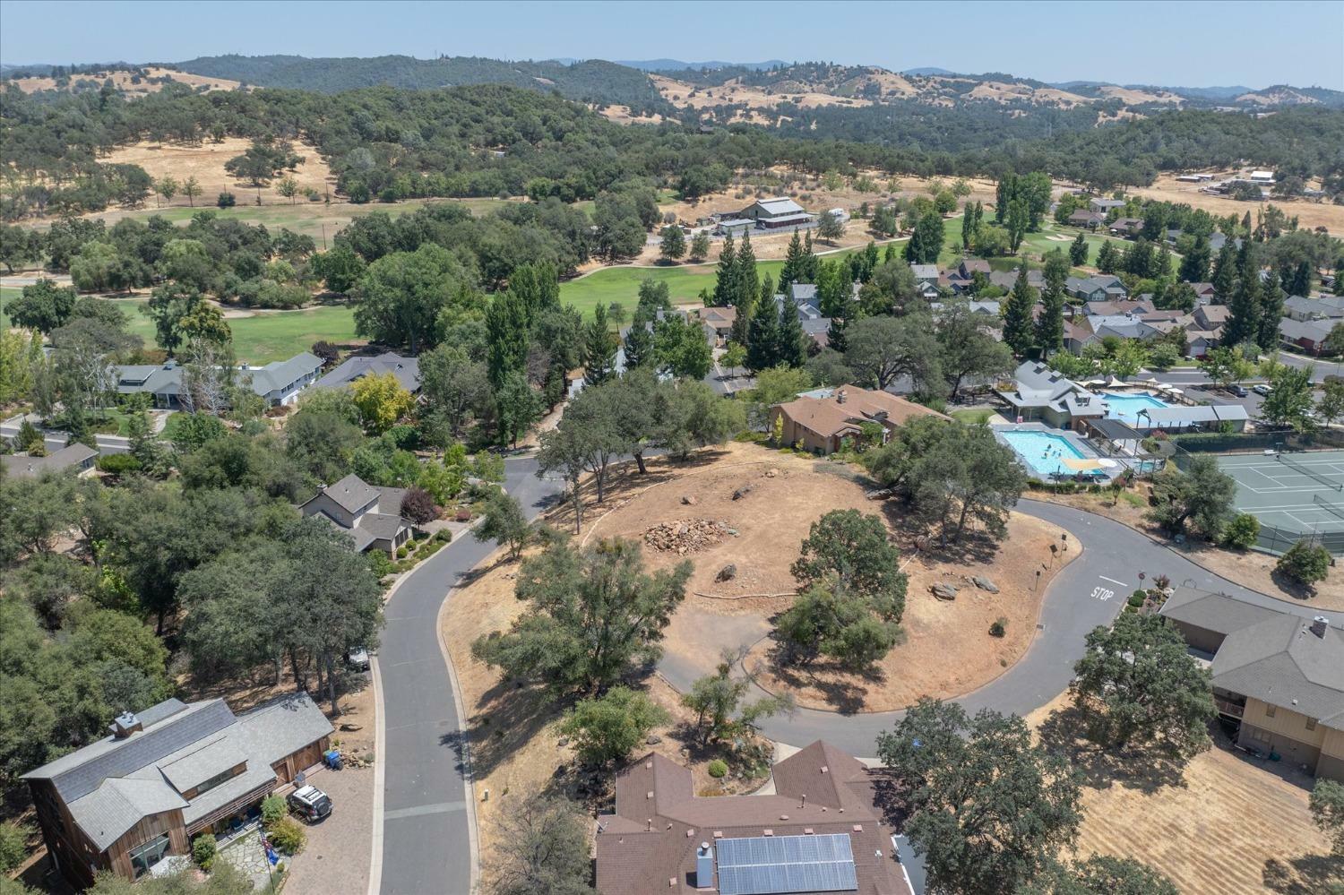 Property Photo: 500 Rosebush Court CA 95222