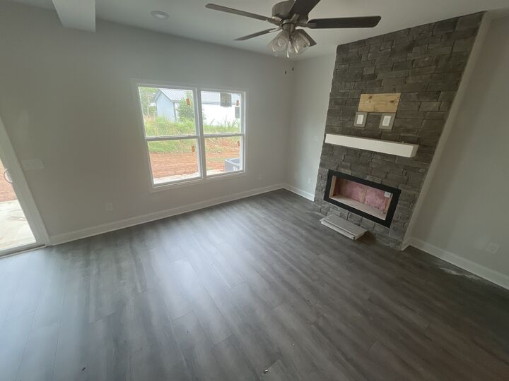 Property Photo: 25 Charleston Cove TN 37043