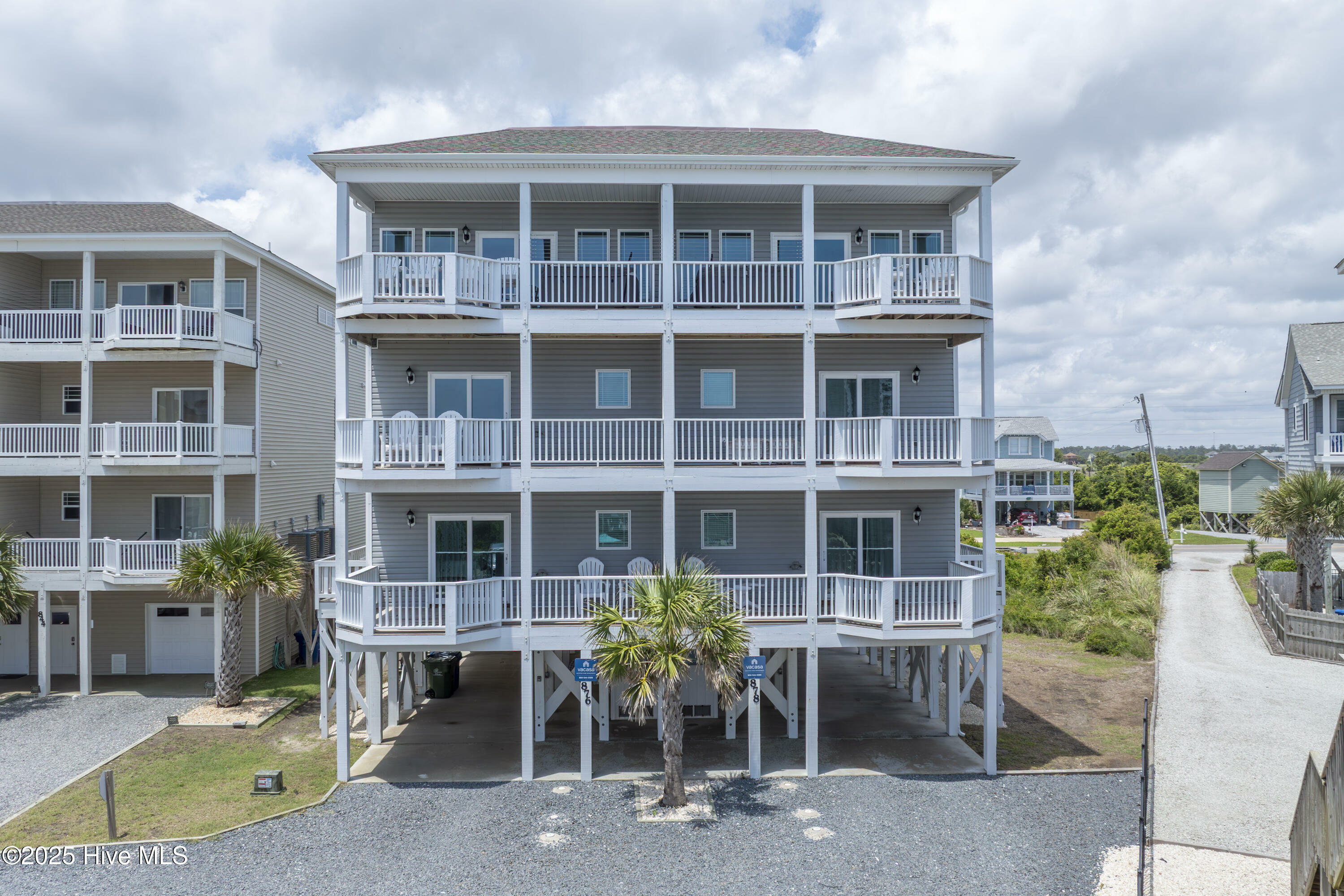Property Photo: 876-878 Villas Drive NC 28460