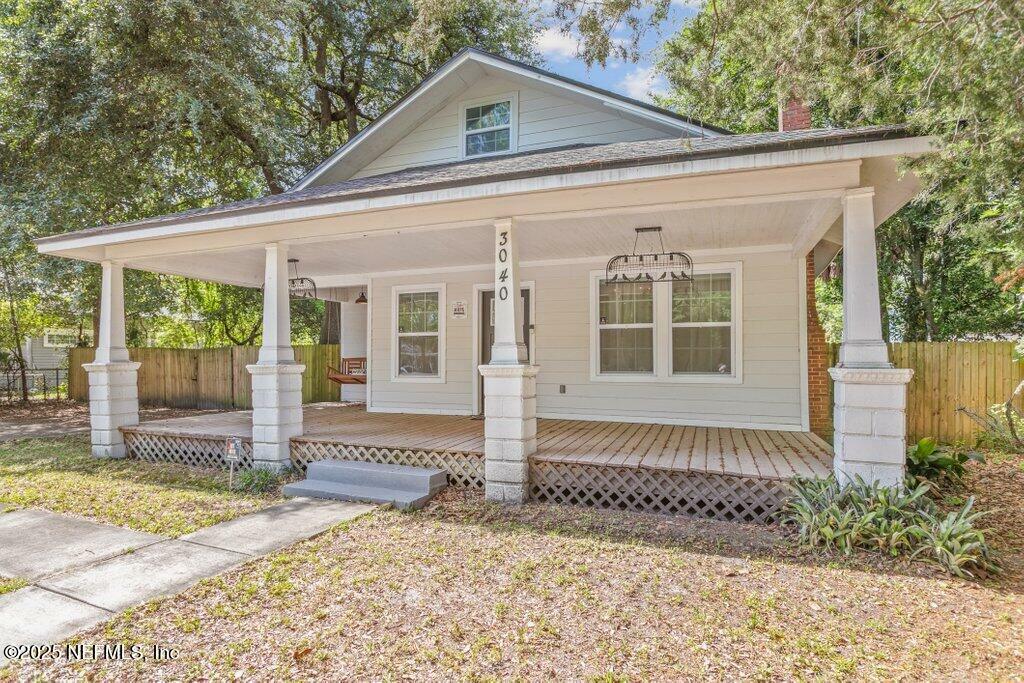 Property Photo: 3040 Rosselle Street FL 32205