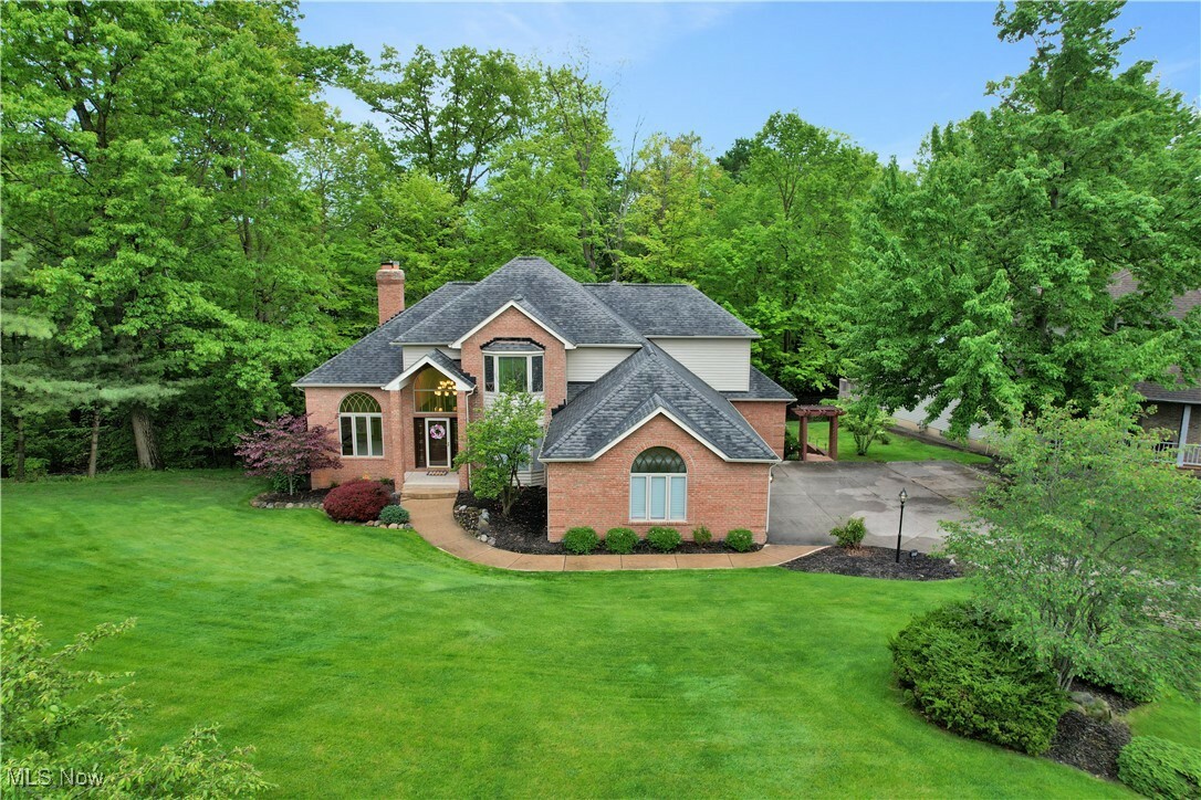 Property Photo: 1271 Emerald Creek Drive OH 44147