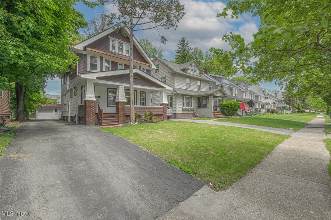 Property Photo: 949 Brunswick Road OH 44112