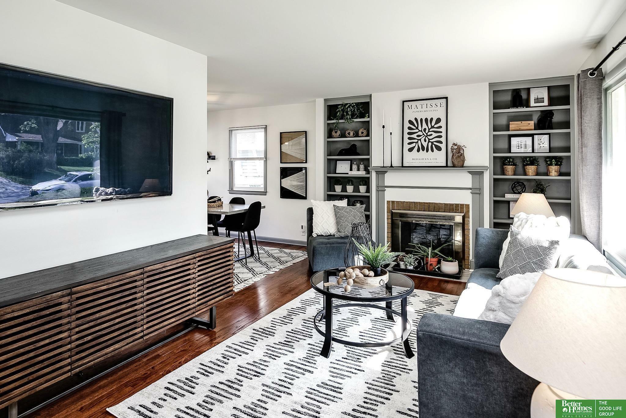 Property Photo: 1718 N 60th Street NE 68104