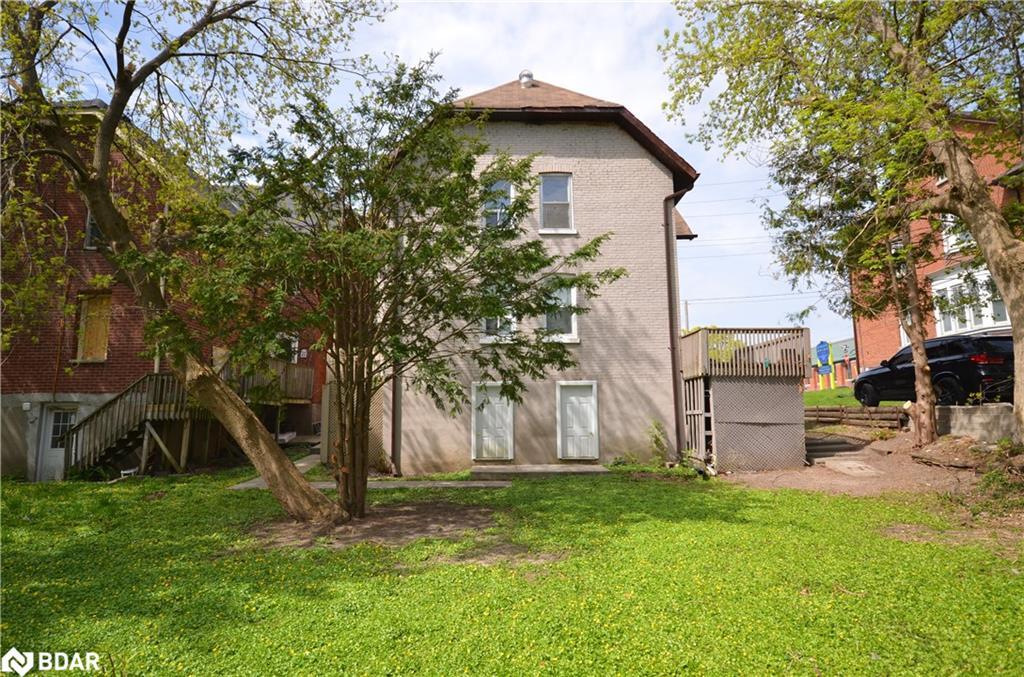 Property Photo: 75 High Street ON L4N 1W5
