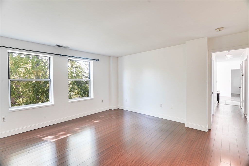 Property Photo: 289 Essex St 407 MA 01970
