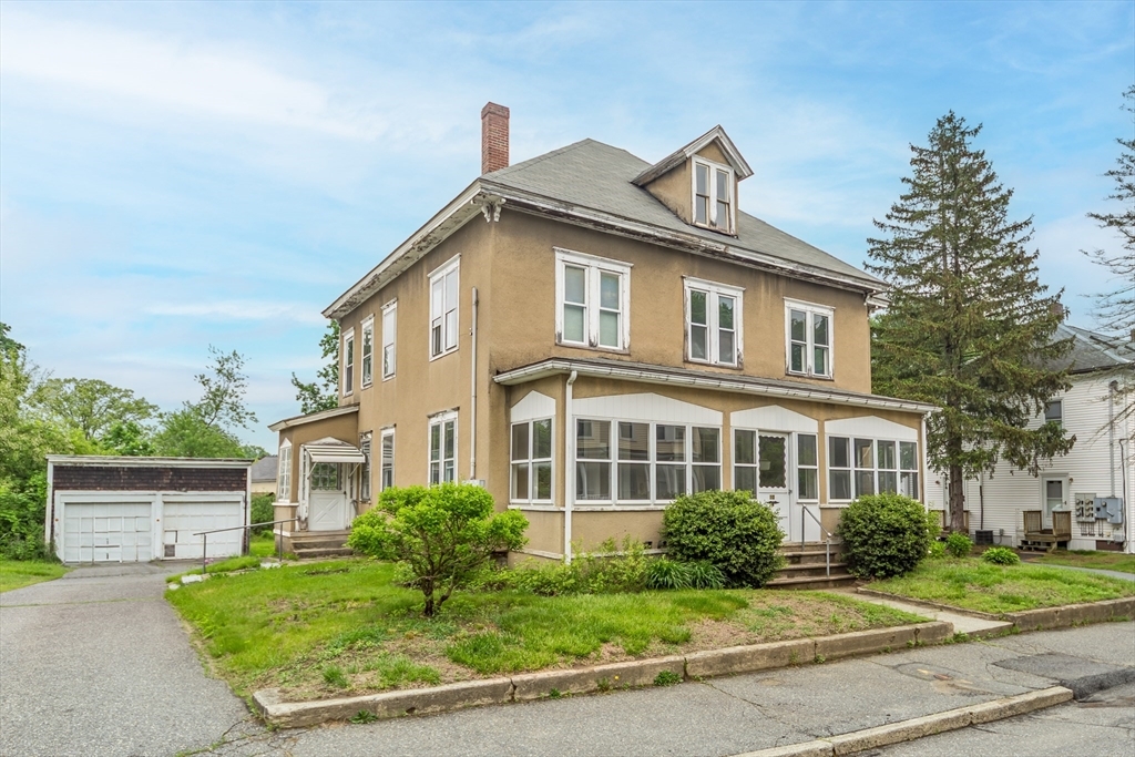Property Photo: 10 Spruce St MA 01510
