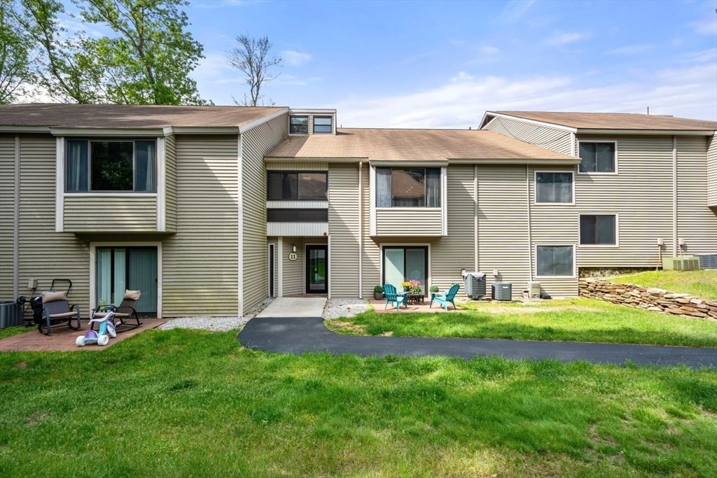 Property Photo: 11 Thayer Pond Dr 14 MA 01537