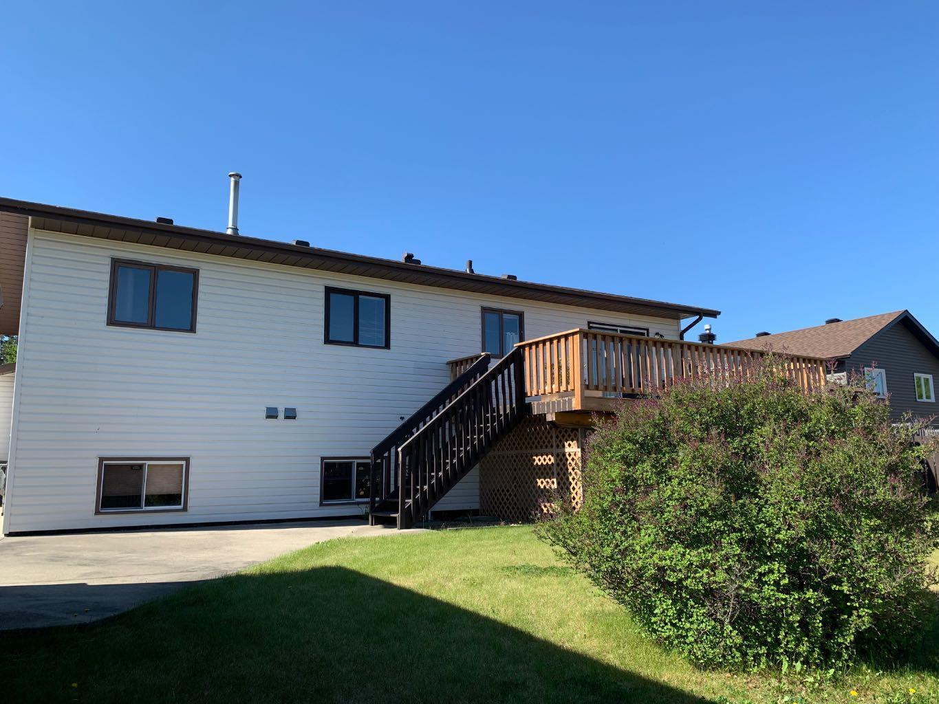 Photo de la propriété:  16 Park Drive  AB T7S 1N6 