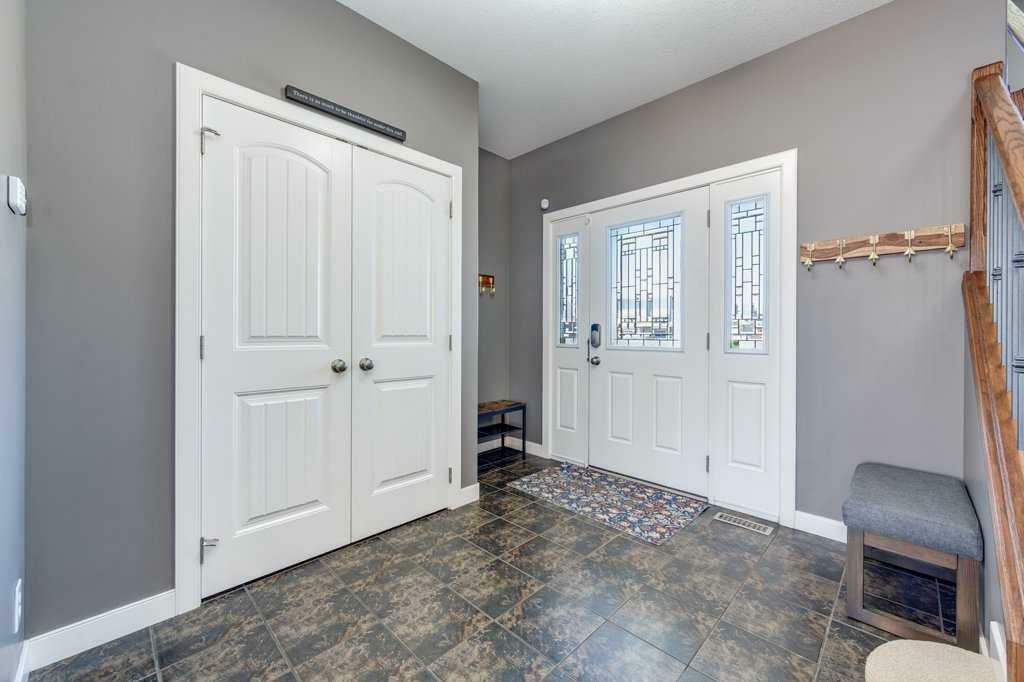Property Photo: 117 Larsen Crescent AB T4R 0J2