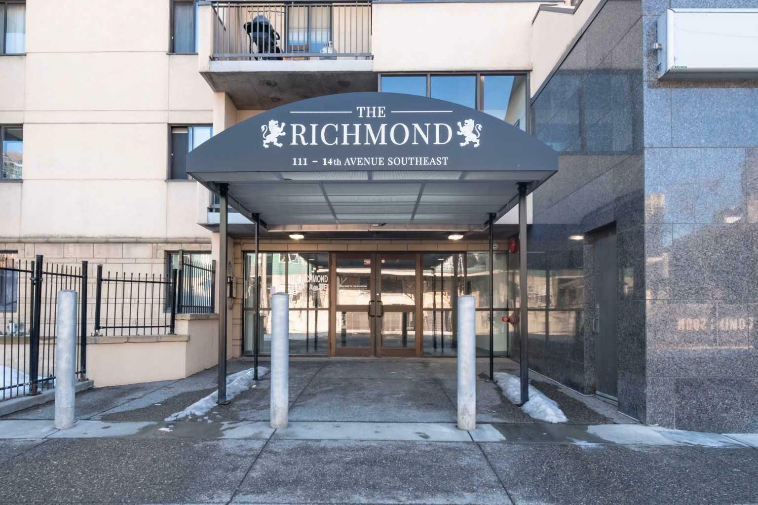 Property Photo:  111 14 Avenue SE 408  AB T2G 4Z8 