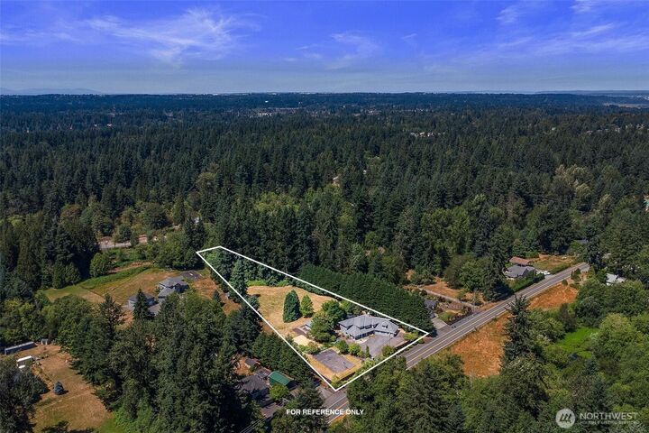 Property Photo: 16710 Snohomish Avenue WA 98296