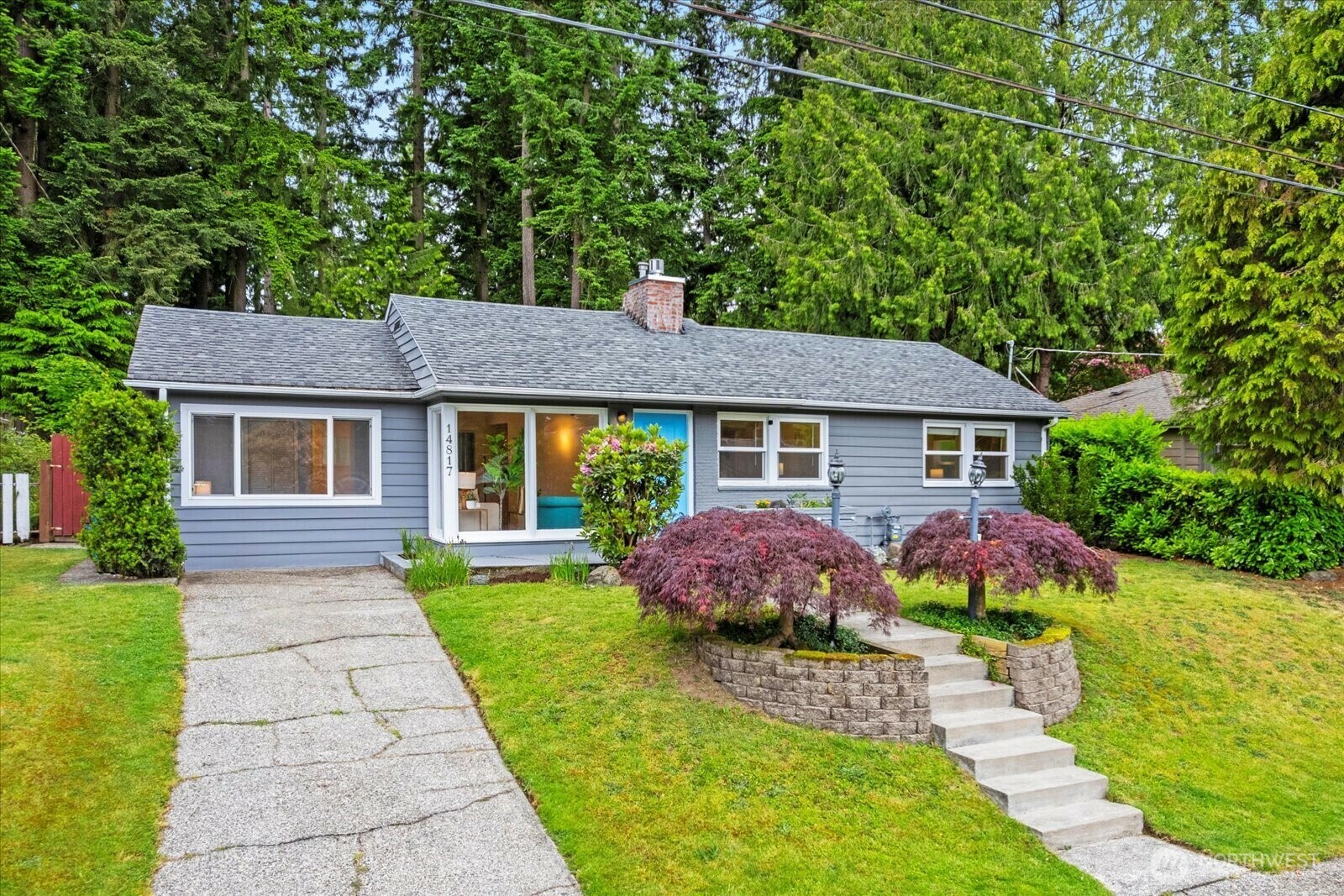 Property Photo: 14817 Fremont Avenue N WA 98133
