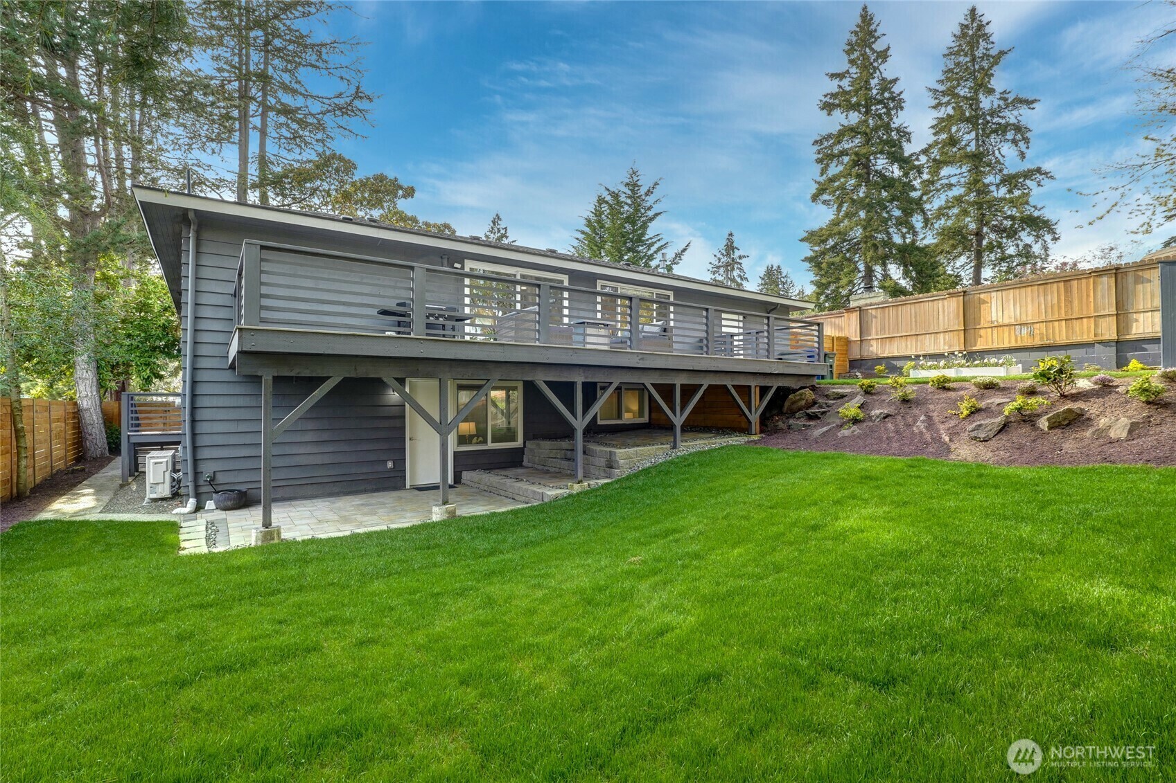 Property Photo: 628 163rd Avenue SE WA 98008
