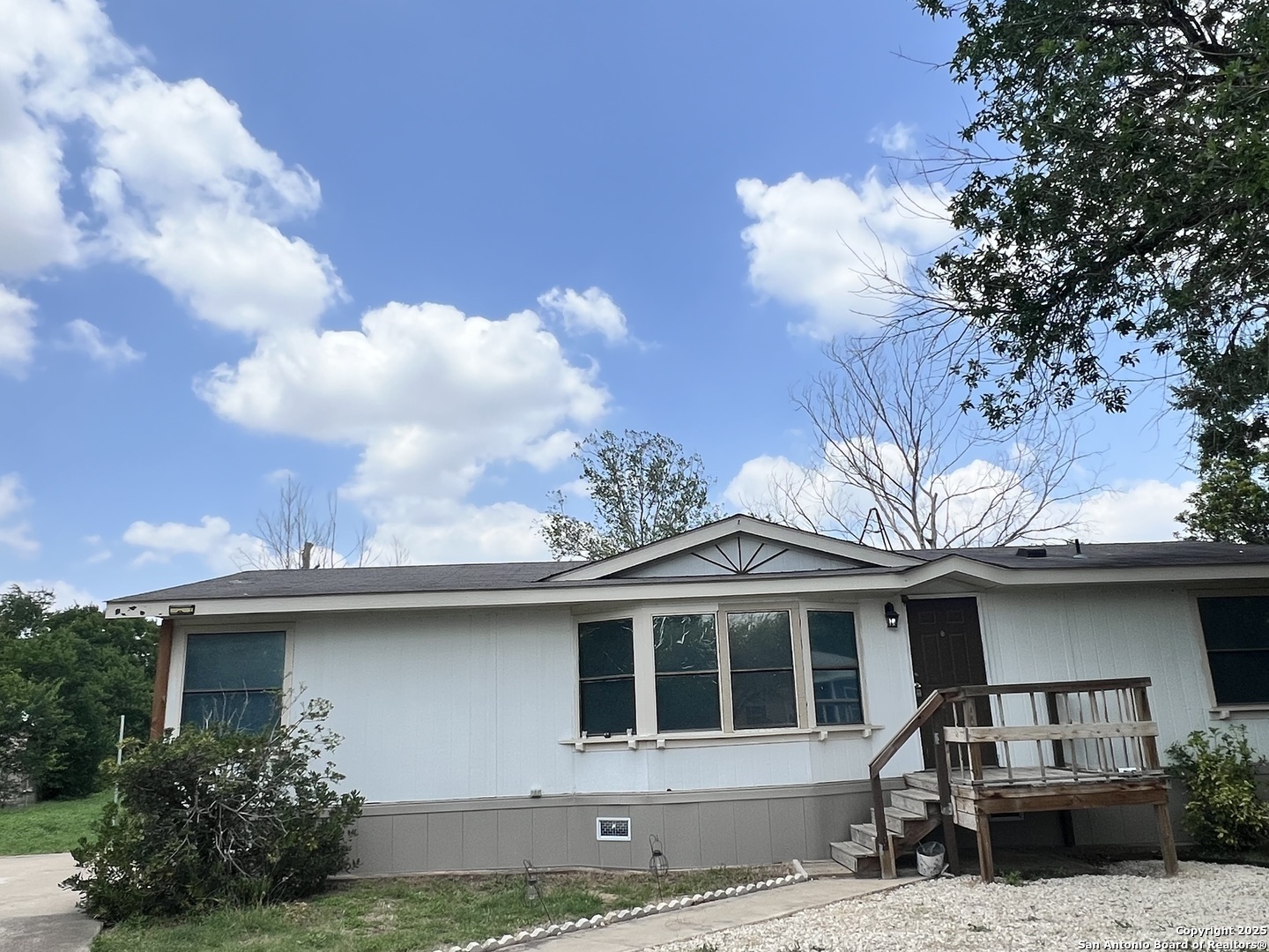 Property Photo: 15115 Pioneer Sky TX 78245