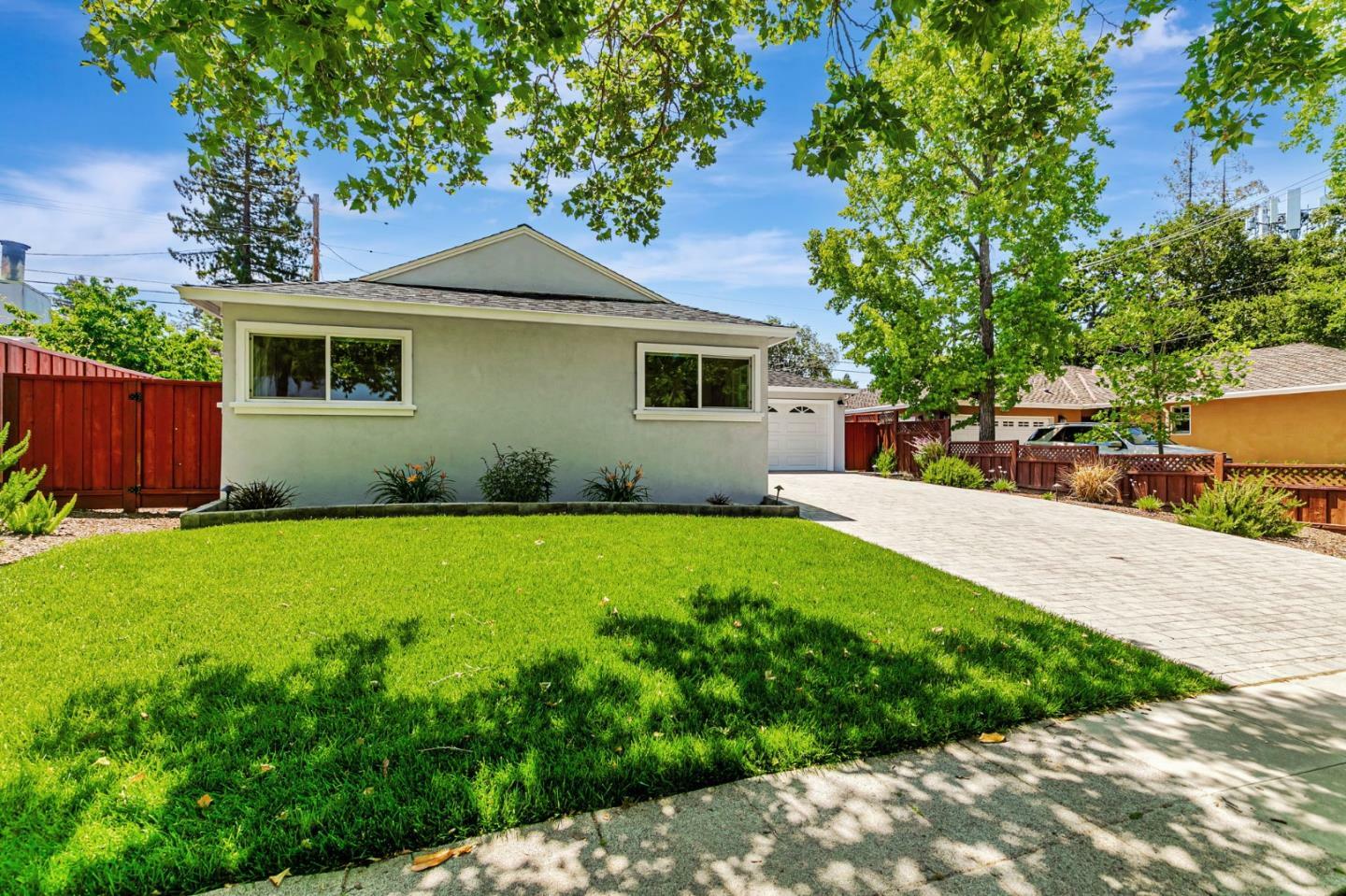 Property Photo: 1580 Alameda De Las Pulgas CA 94061