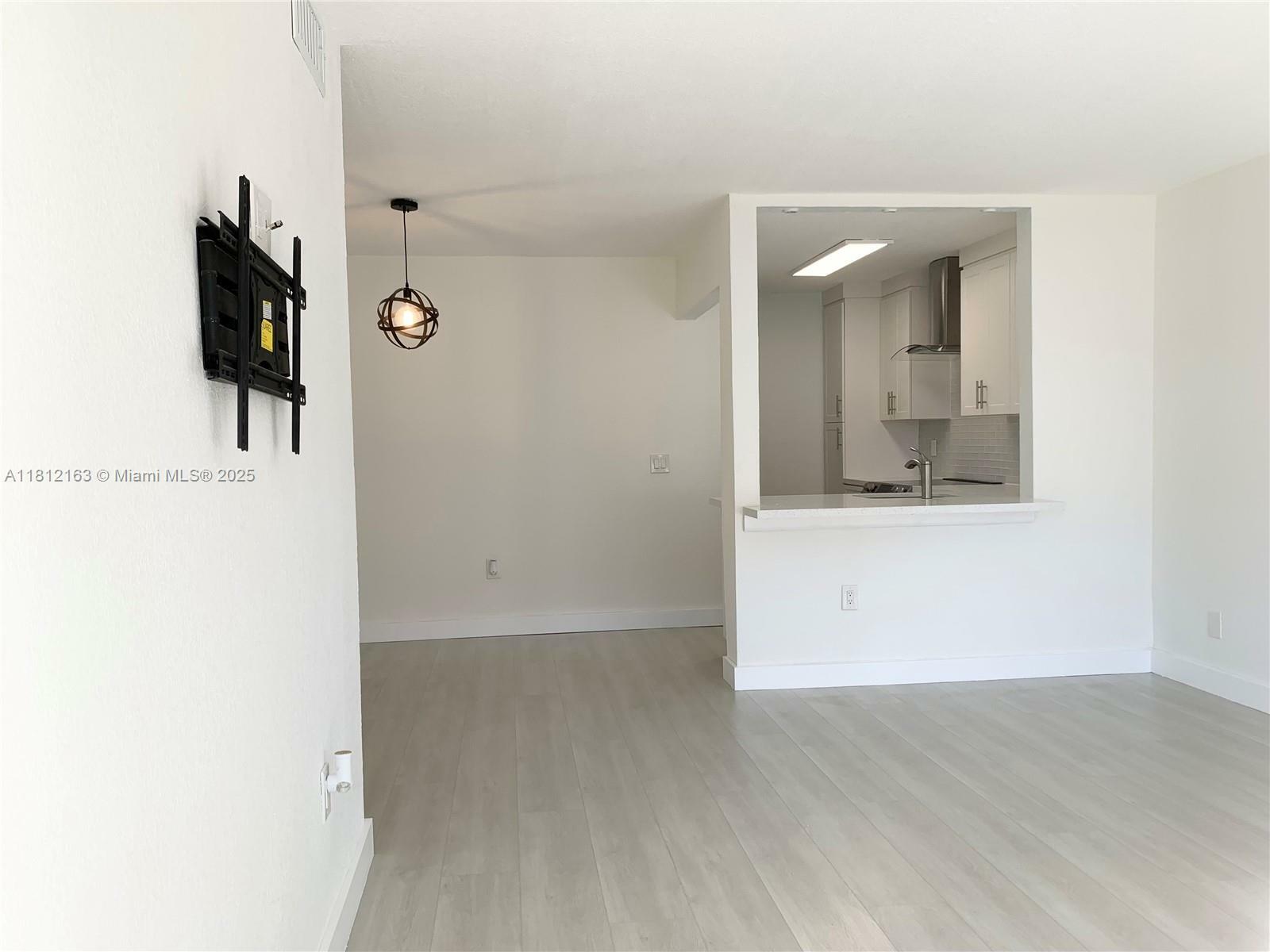 Property Photo:  551 NW 100th Pl 101  FL 33024 