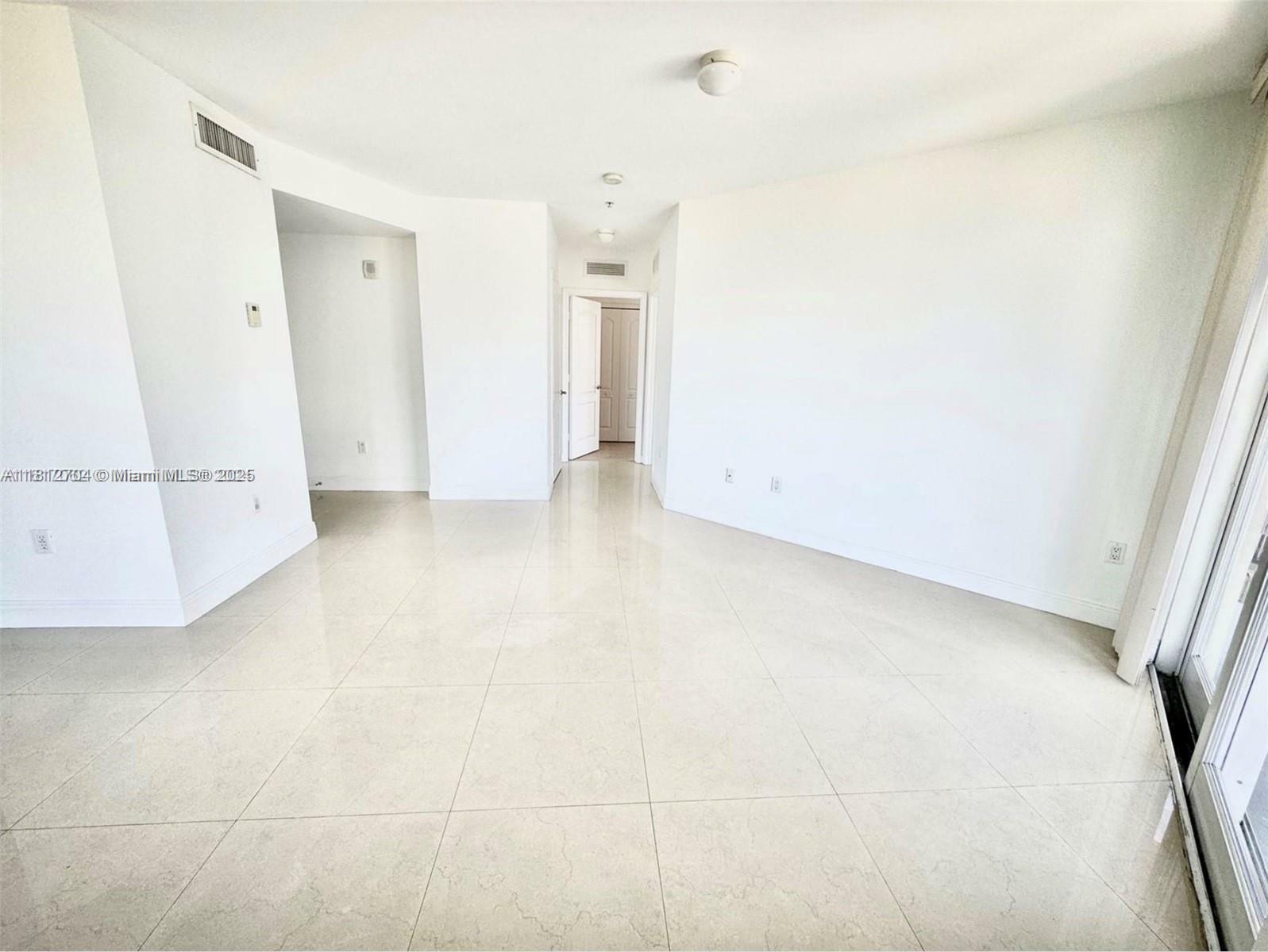 Property Photo: 2701 SW 3rd Ave 503 FL 33129